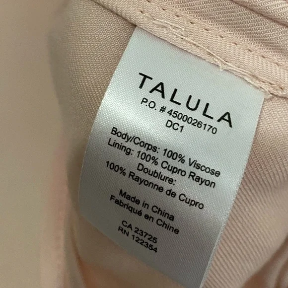 Aritzia Talula  Open style w/ pockets Blazersize 6 - Picture 4 of 6